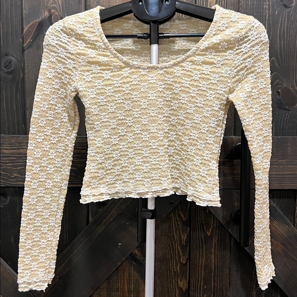 Promesa Eyelet Floral Crop Top S Long Sleeves Ruffle Boho Chic Cream Coquette - Picture 1 of 12